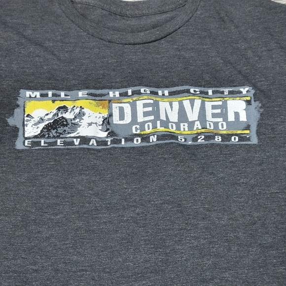 Denver Colorado Shirt Size Large gray - Picture 3 of 5